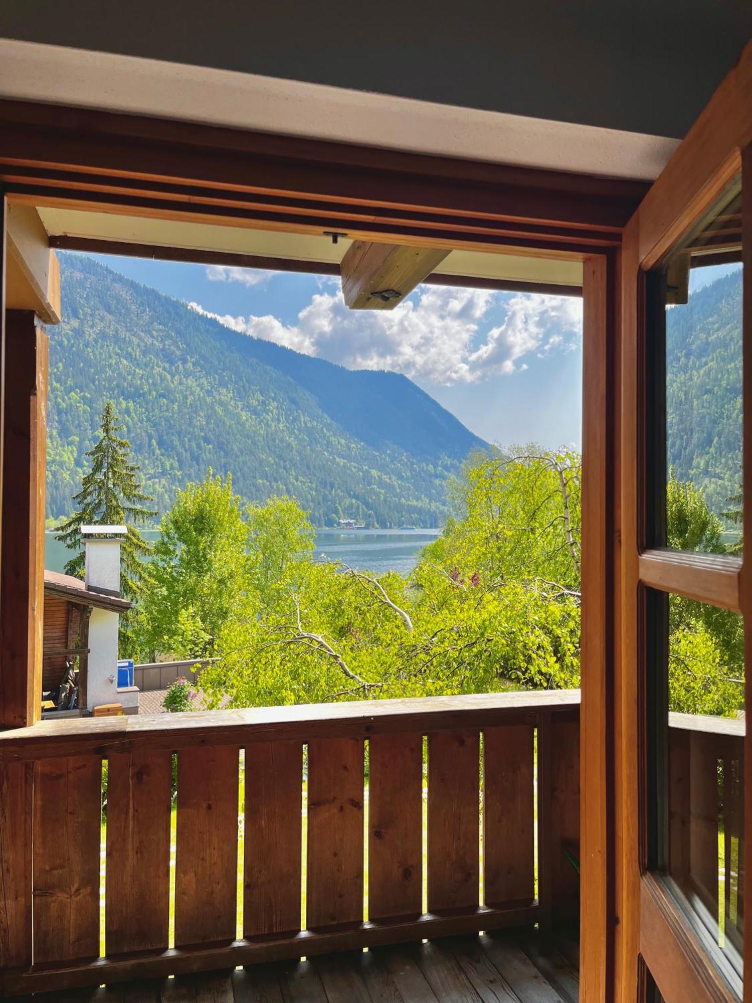Chalets Zoehrer - Wohnen Am Wasser Weissensee Ngoại thất bức ảnh
