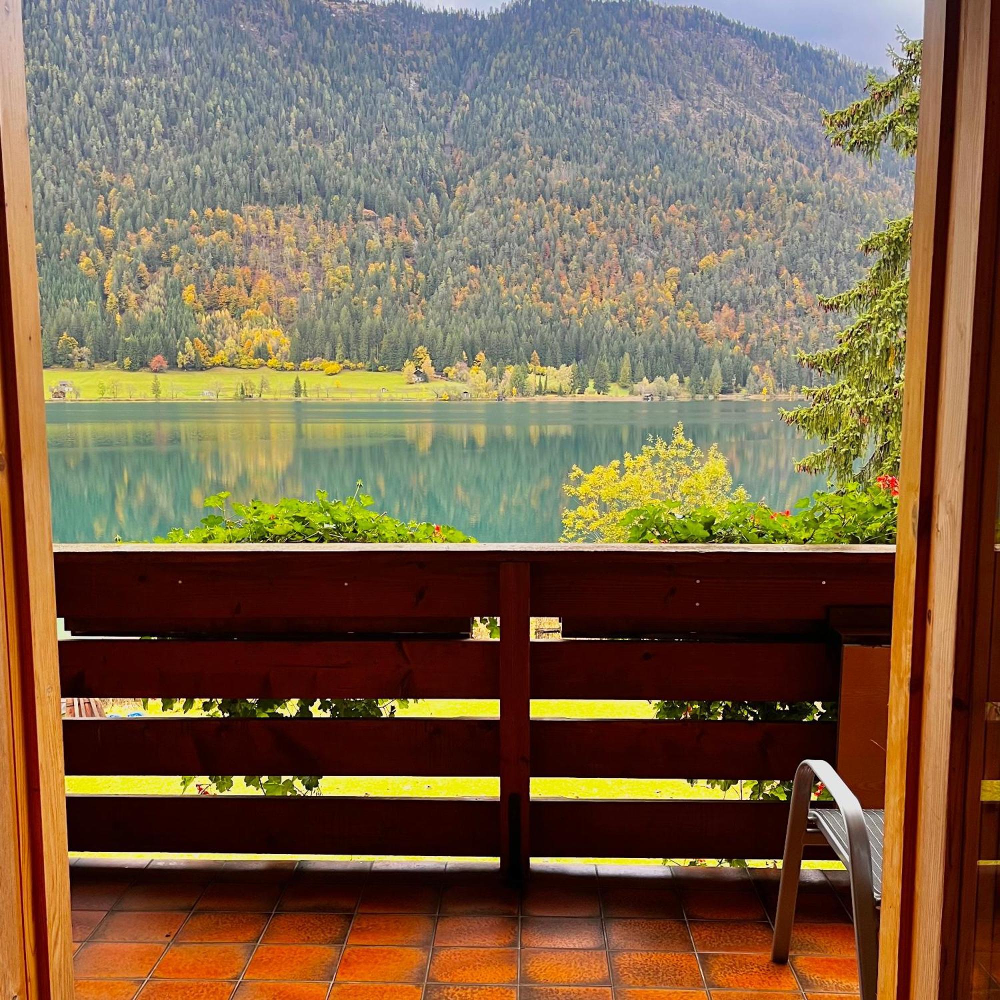 Chalets Zoehrer - Wohnen Am Wasser Weissensee Ngoại thất bức ảnh
