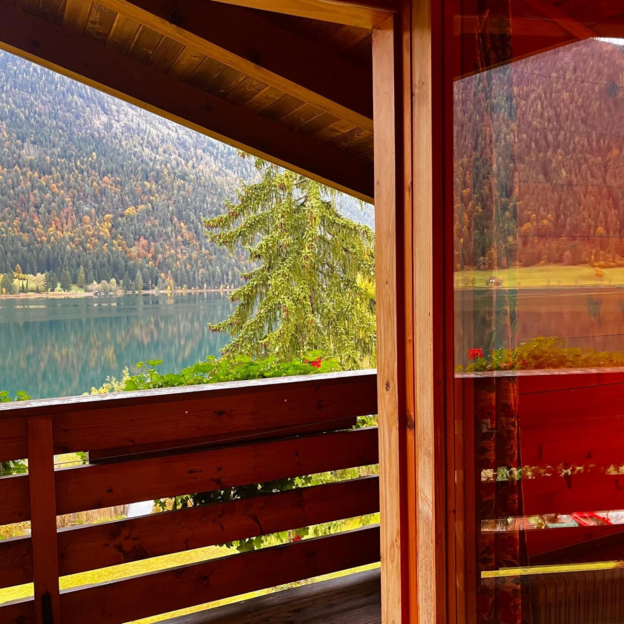 Chalets Zoehrer - Wohnen Am Wasser Weissensee Ngoại thất bức ảnh